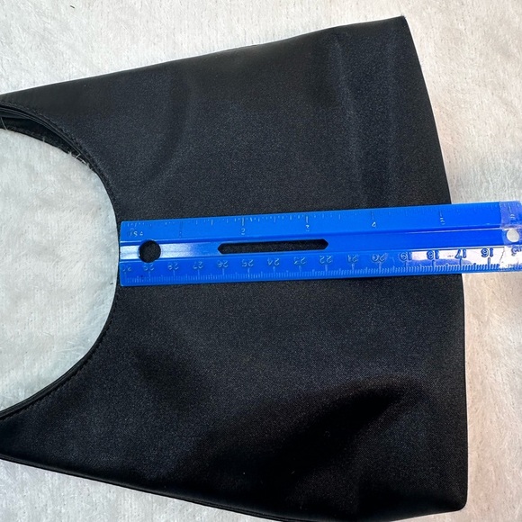 Vintage Nine West Black Triangular Shoulder Bag - Picture 7 of 11